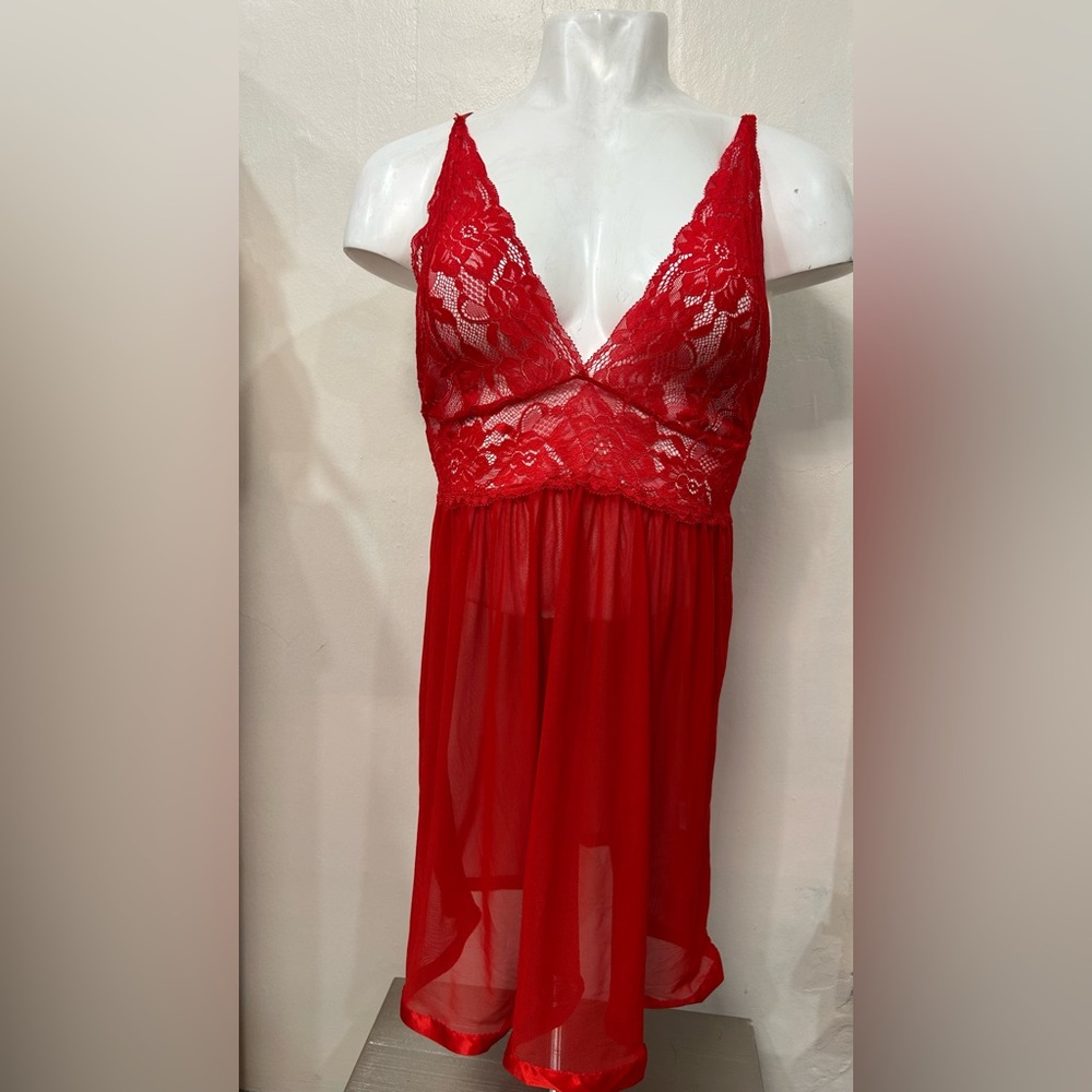 Scarlet Lace Chemise